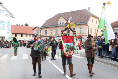 ZLATA POROKA PUSTNI KARNEVAL 31 FOTO LJUBO VUKELIČ